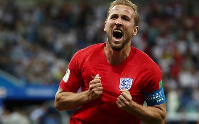 幻影体育快讯-切尔西旧将反戈一击进球不庆祝