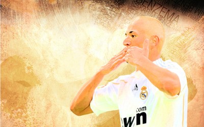 幻影体育动态-绝了卡迪加肖这记倒钩比篮球扣篮还精彩